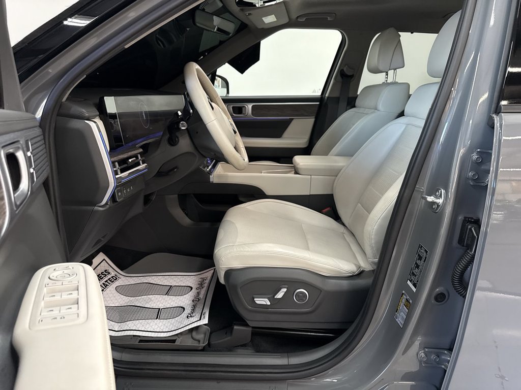 2024 Hyundai Santa Fe Limited - Photo 12
