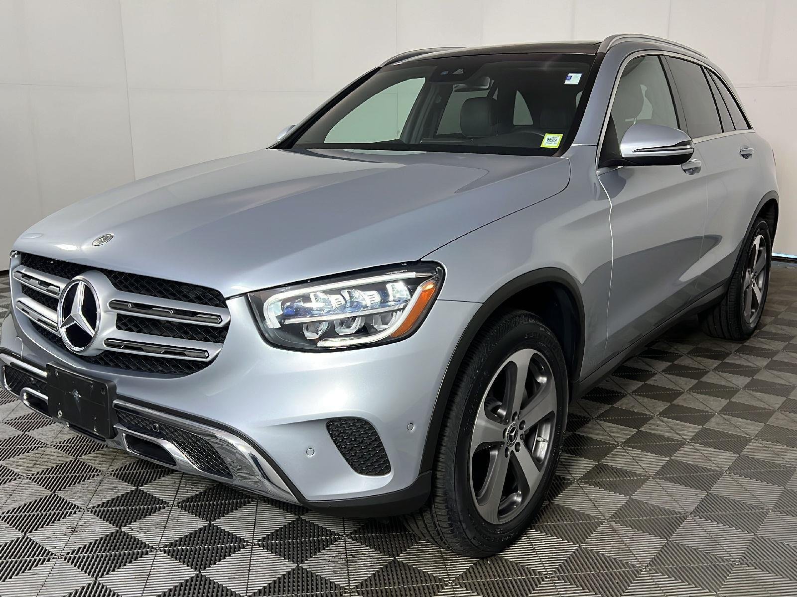 Certified Used 2022 Cirrus Silver Metallic Mercedes-Benz GLC 300 image 9