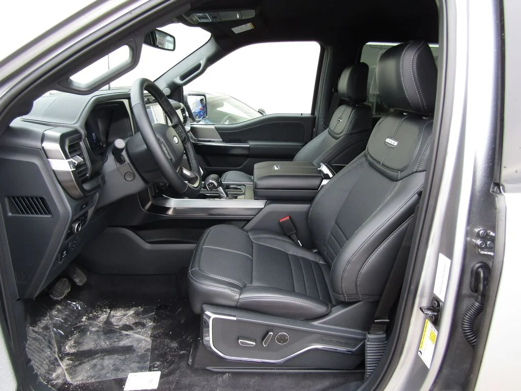 New 2026 Iconic Silver Metallic Ford Platinum® image 28