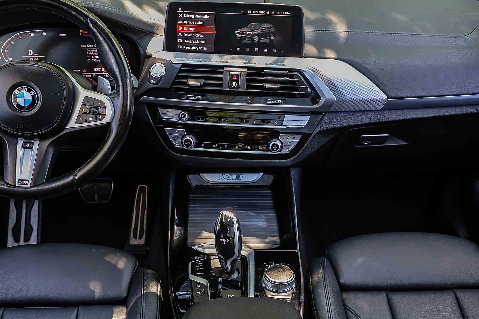 Used 2021 Black Sapphire Metallic BMW xDrive30i image 10