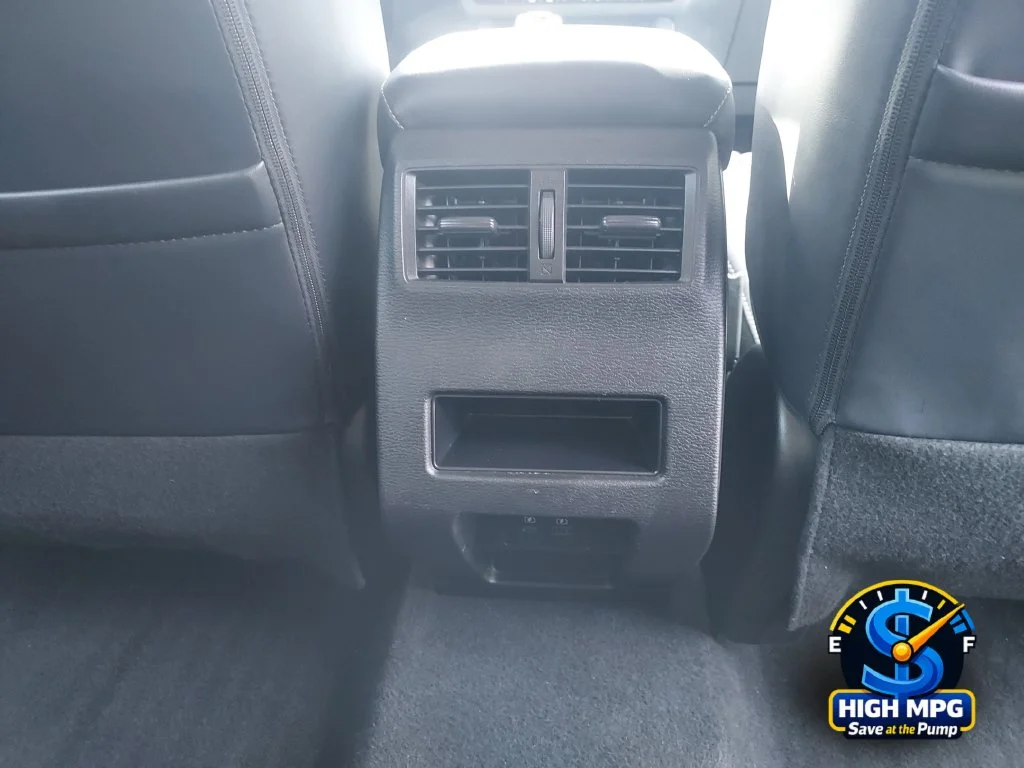 Used 2024 Black Mitsubishi SE image 26