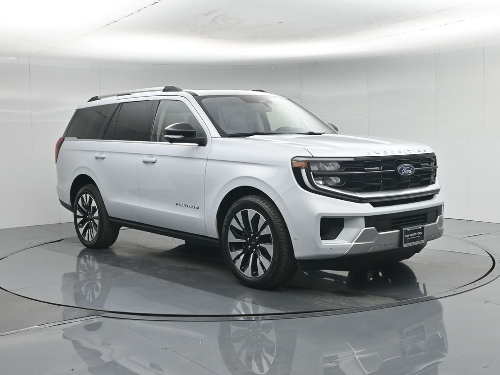 Used 2025 Silver Ford Platinum image 33