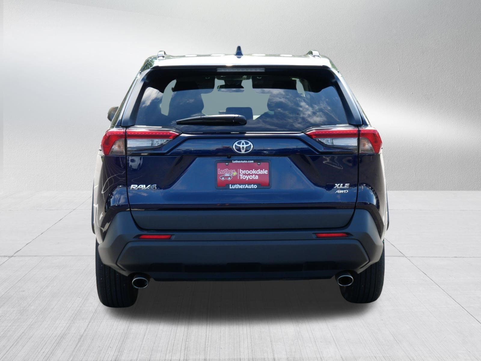 Certified Used 2025 DK. BLUE MC. Toyota XLE image 6