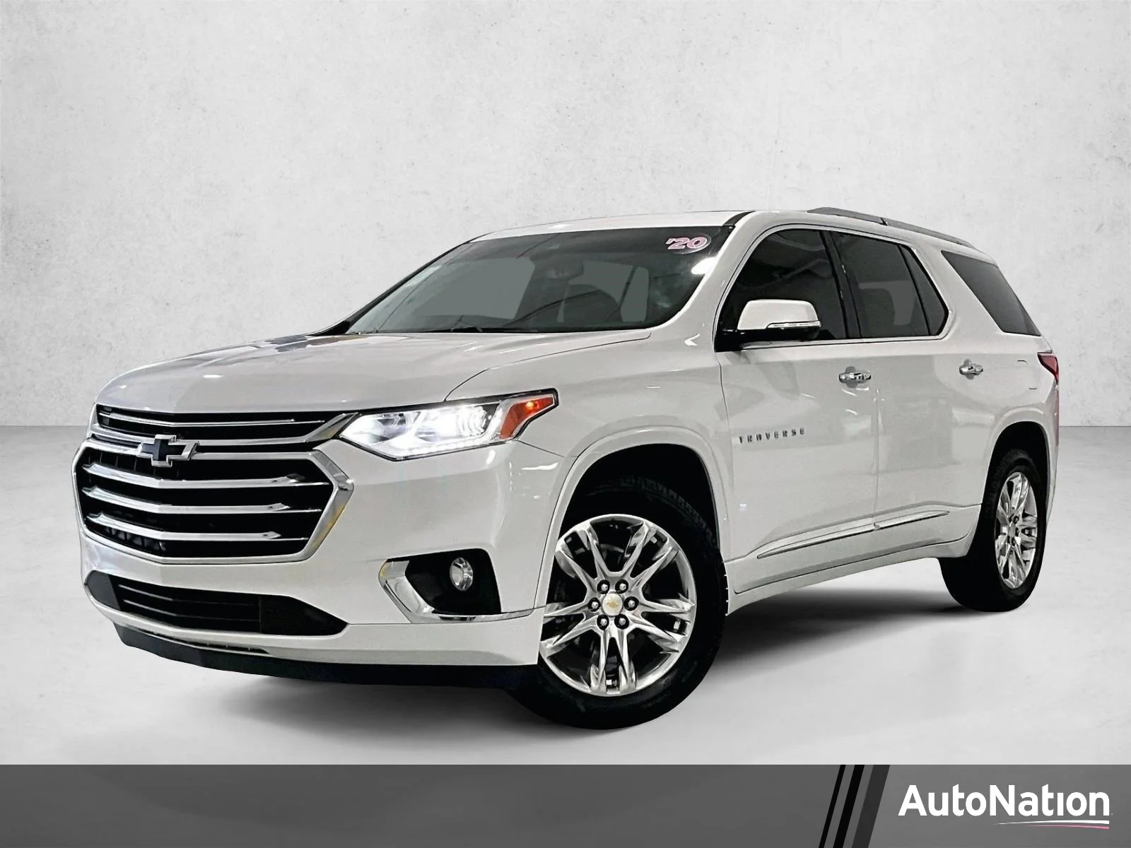 2020 Chevrolet Traverse FWD High Country's photo