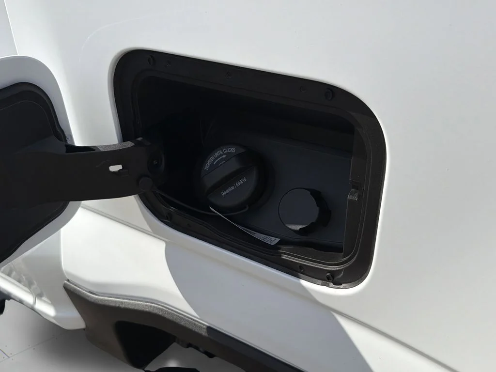 New 2026 Oxford White Ford F-250® XL image 48