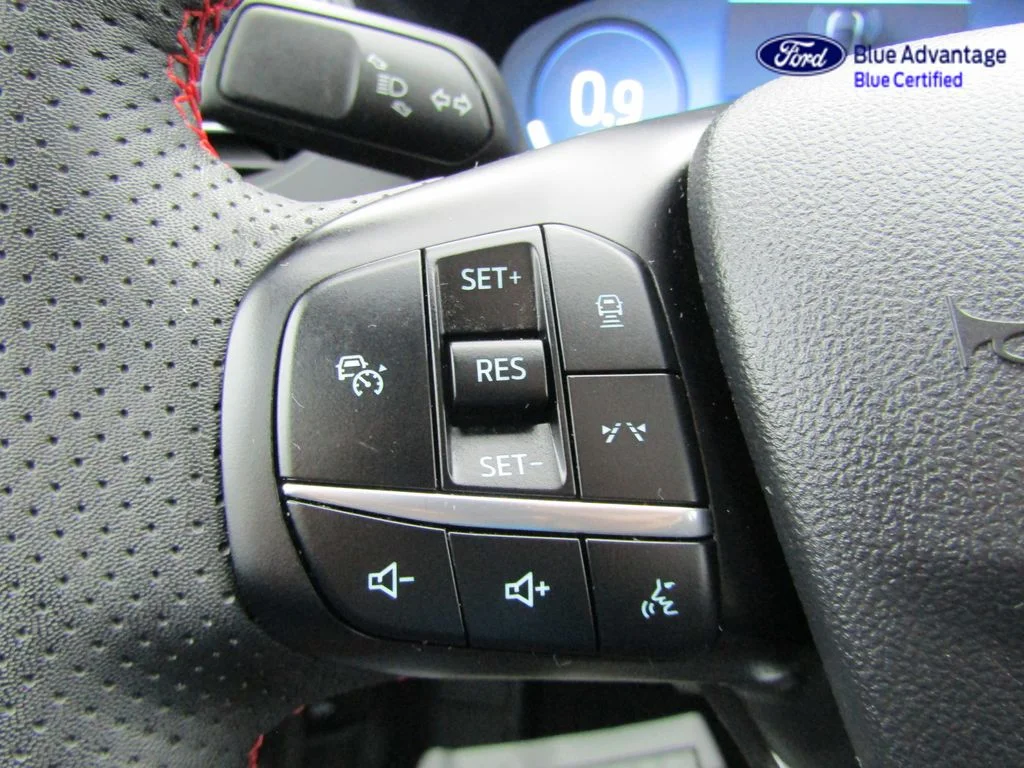 Certified Used 2023 Oxford White Ford ST-Line Select image 30