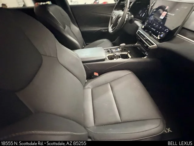 Certified Used 2025  Lexus 350 Premium image 12
