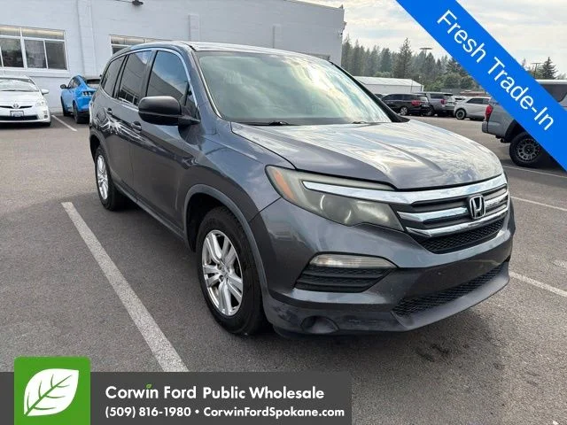 Used 2016 Modern Steel Metallic Honda LX image 1
