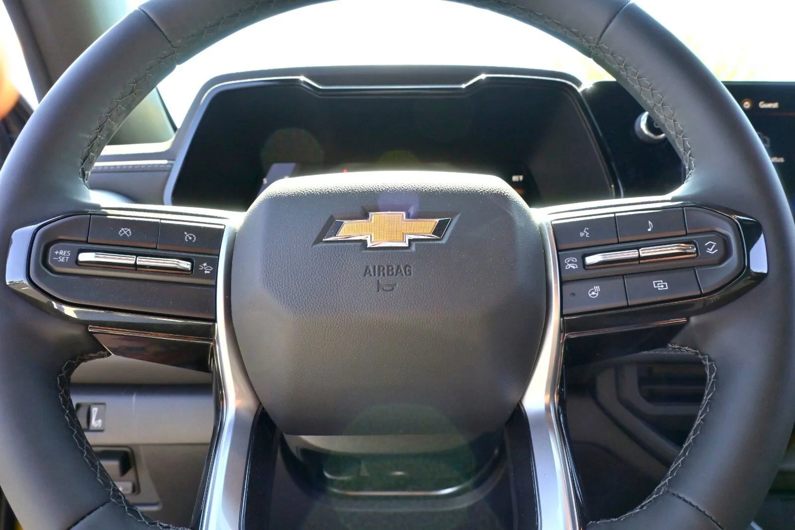 2026 Chevrolet Colorado LT - Photo 31