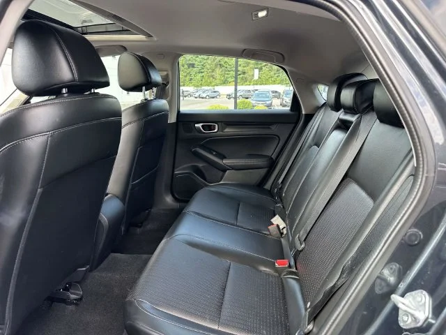 2023 Honda Civic Hatchback EX-L - Photo 11
