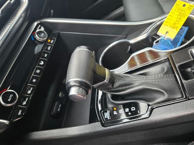 Used 2024 White Kia GT image 13