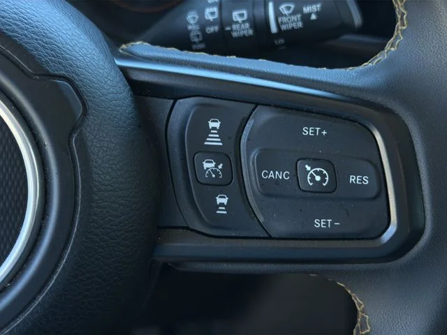 Used 2024 Black Jeep Sport S image 27