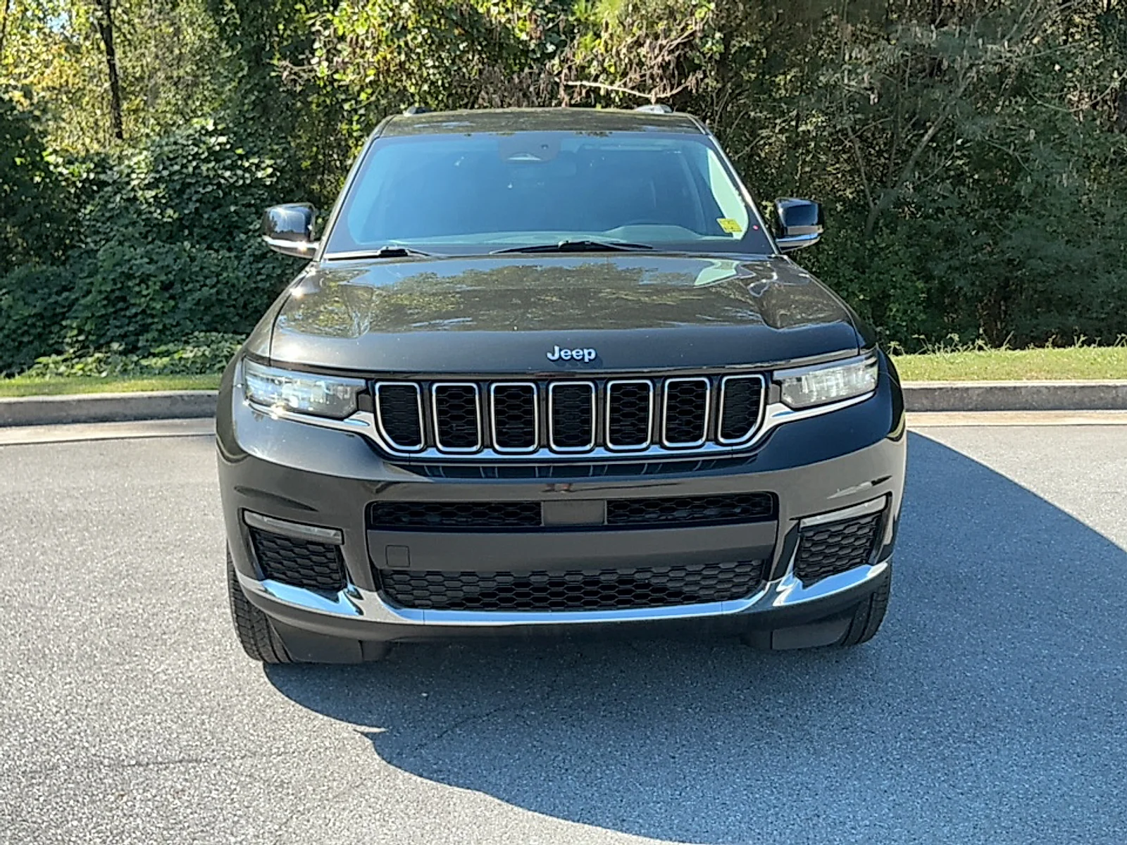 Used 2021 Rocky Mountain Pearlcoat Jeep Limited 4x4 image 20