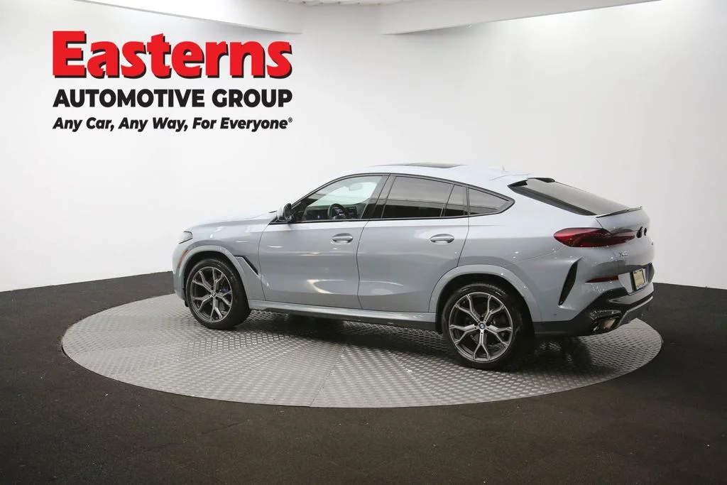 Used 2024 Gray BMW xDrive40i image 65