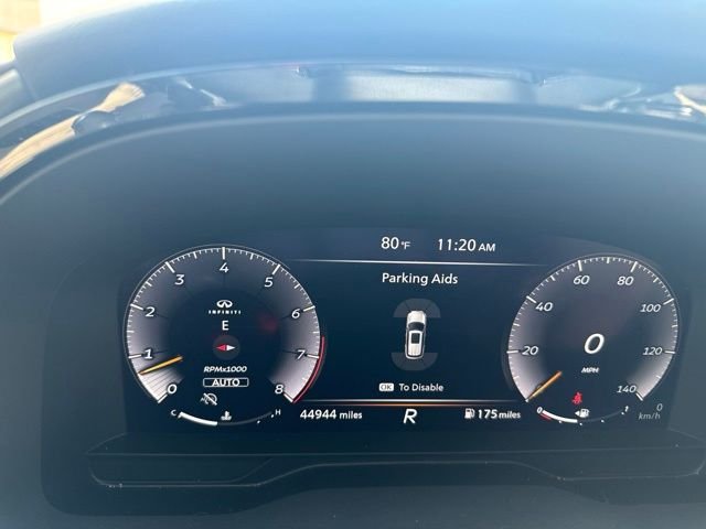 Used 2023 White INFINITI Sensory image 11
