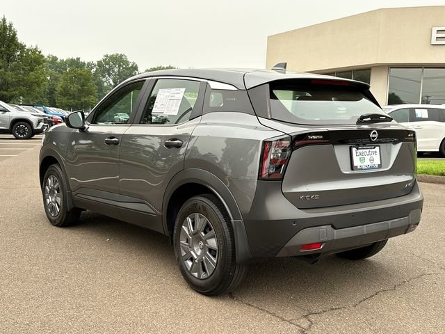 Used 2025 Gray Nissan S image 4