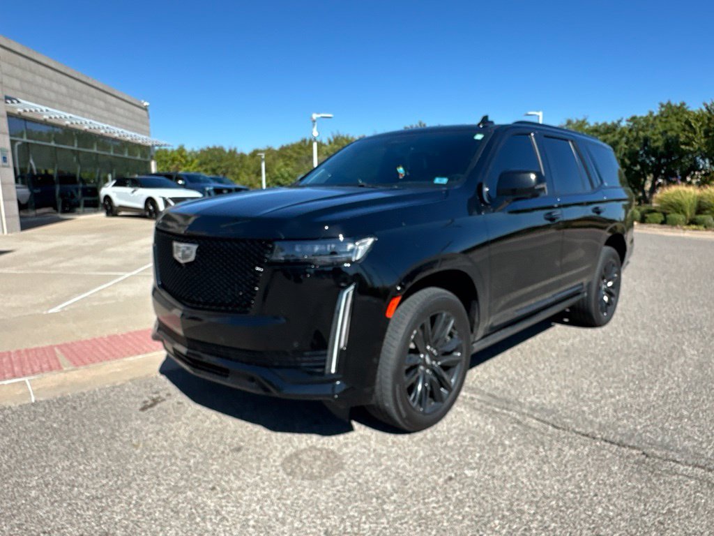Used 2022 Black Cadillac Sport Platinum image 1