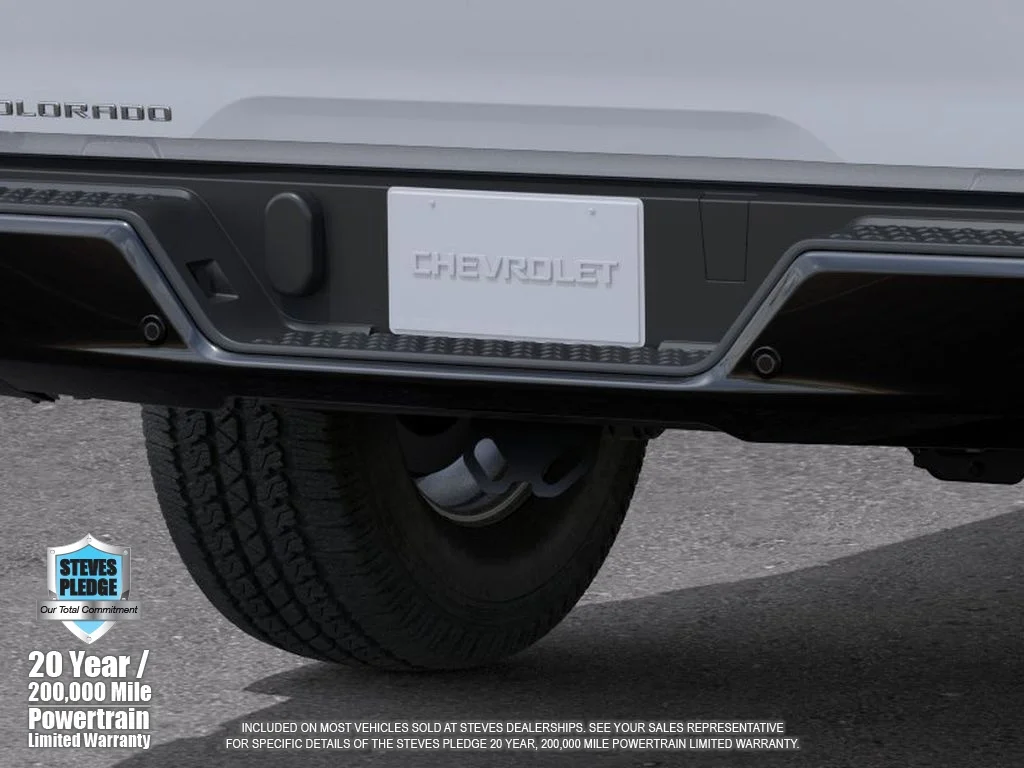 New 2026 Summit White Chevrolet WT image 14