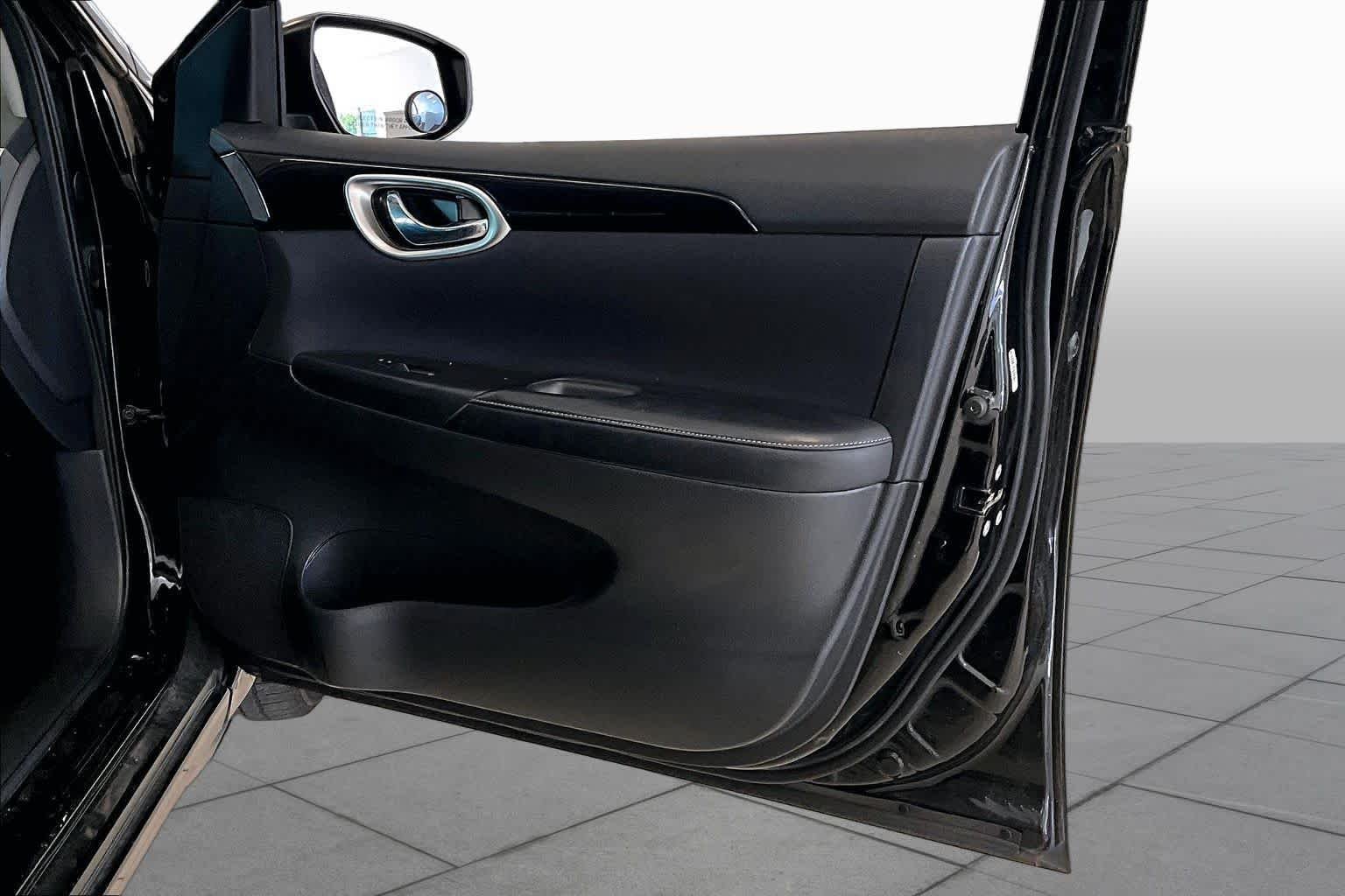 Used 2017 Super Black Nissan SV image 21