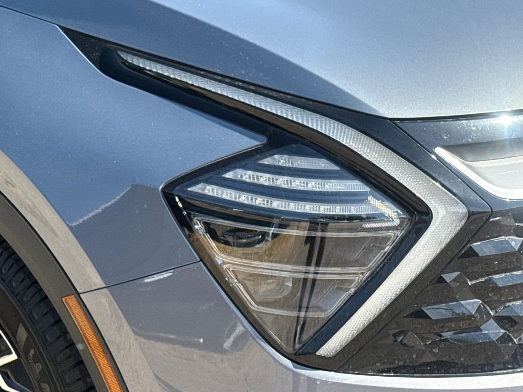 Used 2025 Silver Kia EX image 4