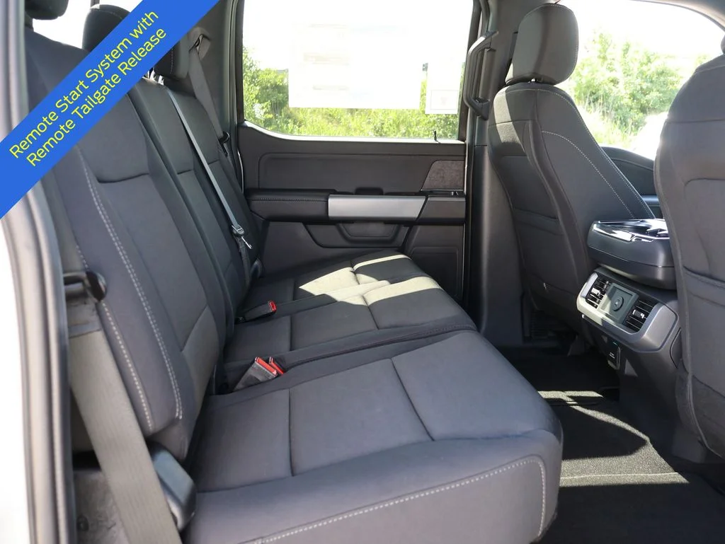 New 2026 Avalanche Ford XLT image 13