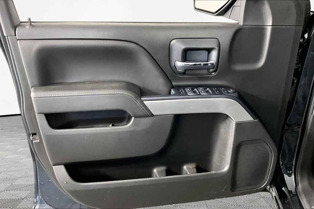 Certified Used 2018 GRAPHITE METALLIC Chevrolet LT image 17