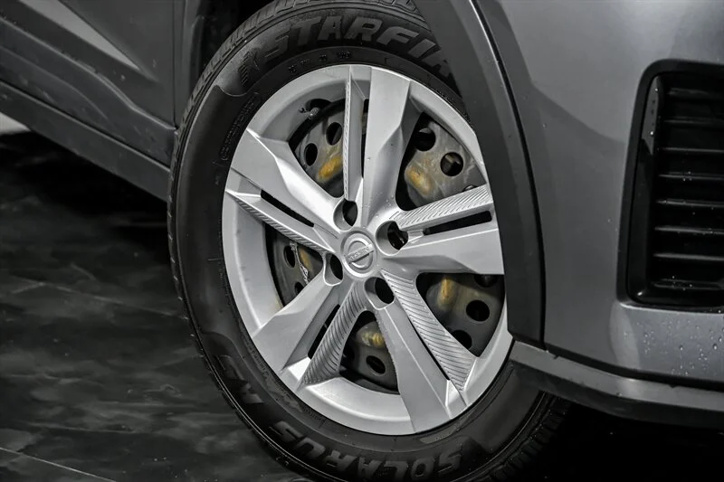 Used 2024 Gun Metallic Nissan S image 3