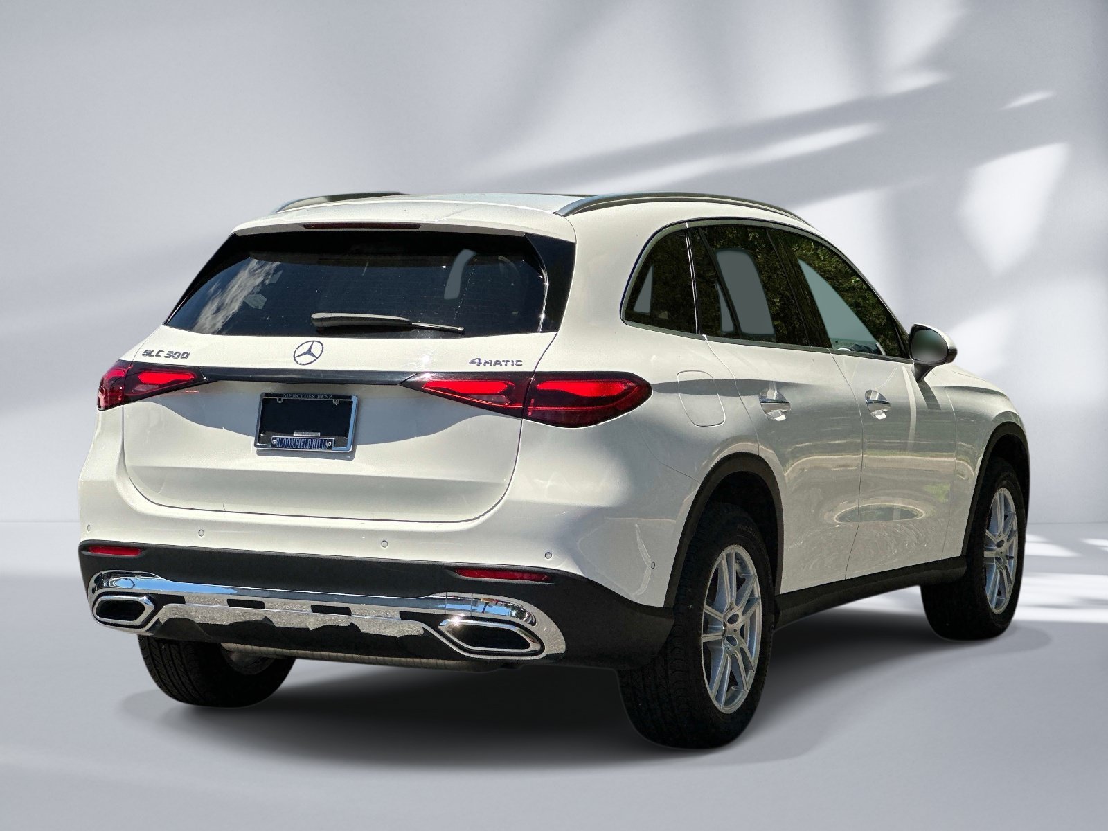 Certified Used 2023 Polar White Mercedes-Benz GLC 300 image 4