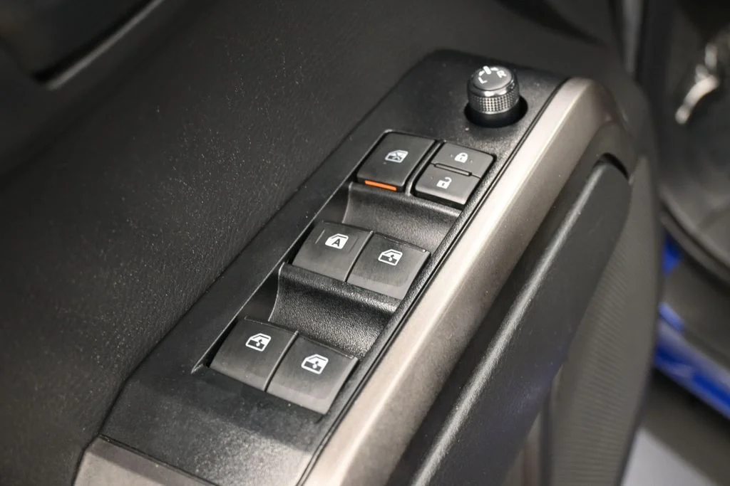 Used 2022 Blue Toyota SR5 image 14