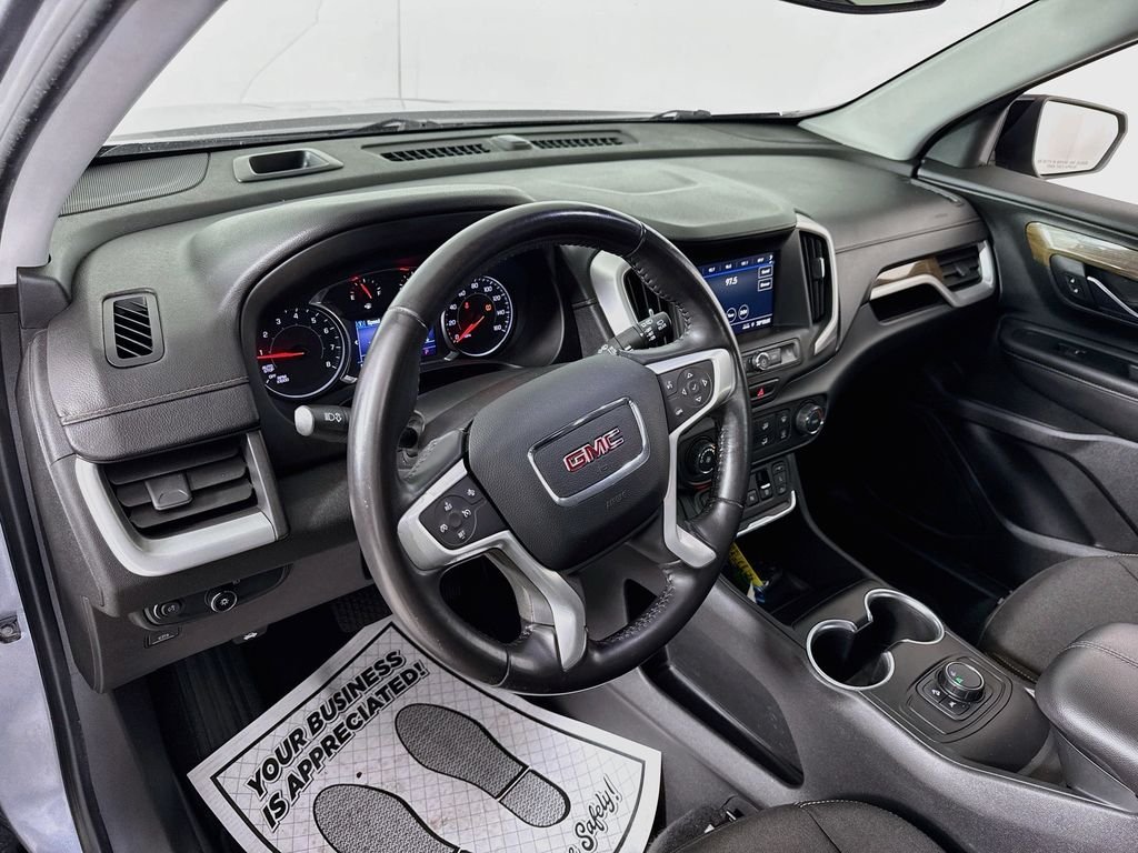 Used 2020 Satin Steel Metallic GMC SLE image 9