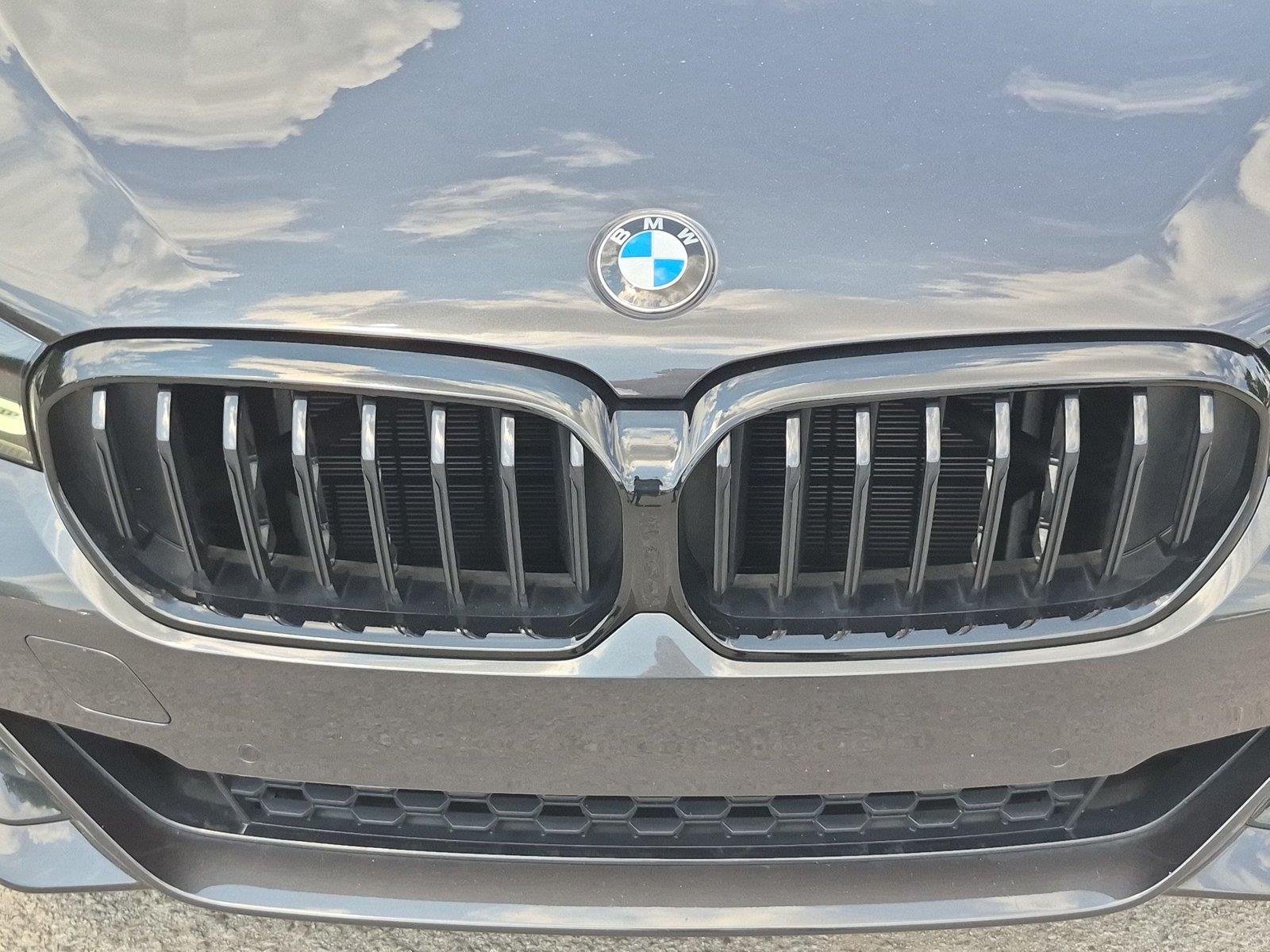 Used 2023 Dark Graphite Metallic BMW 530i xDrive image 14