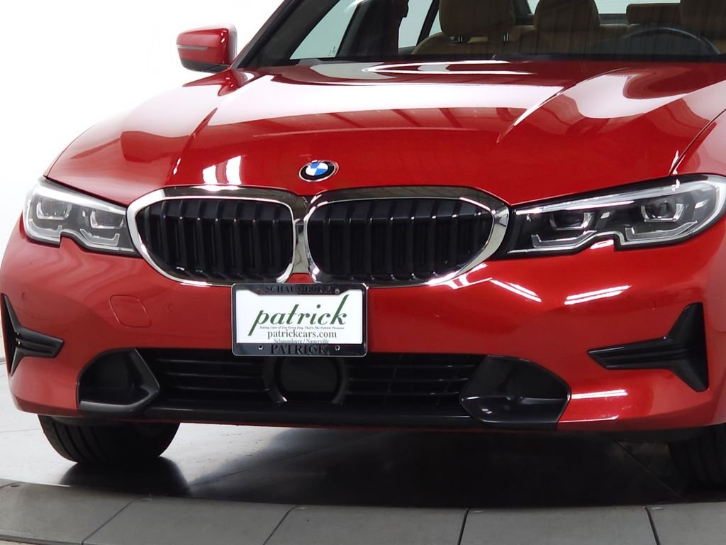 Used 2021 Melbourne Red Metallic BMW 330i xDrive image 3