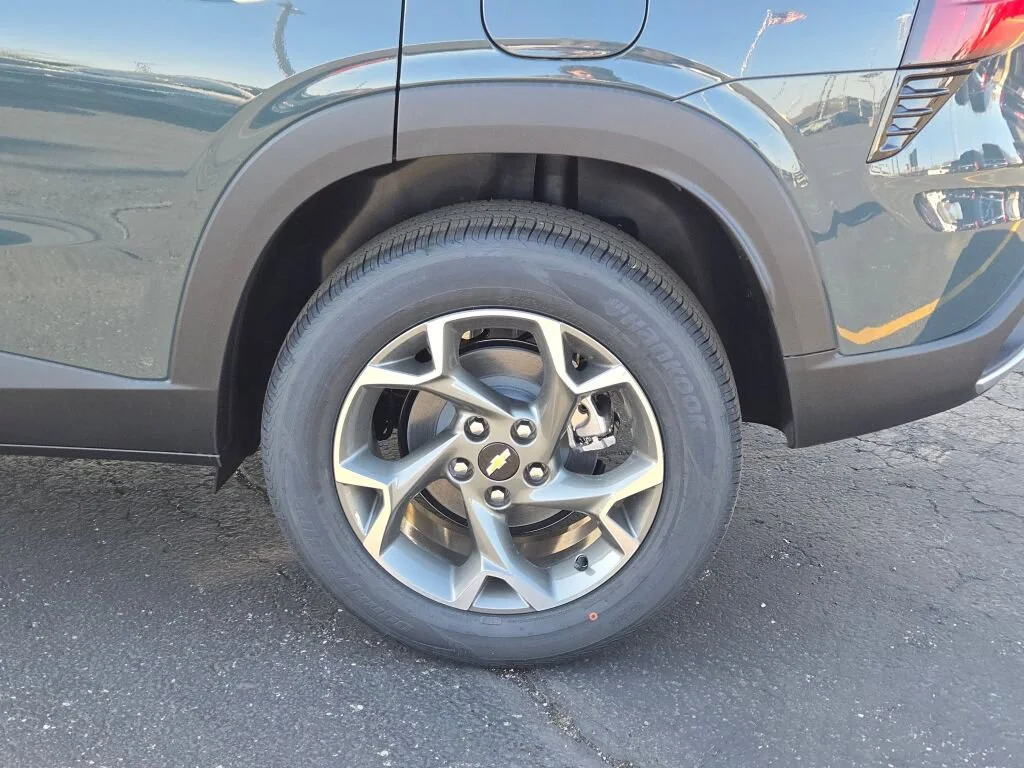 2026 Chevrolet Trax LT - Photo 15