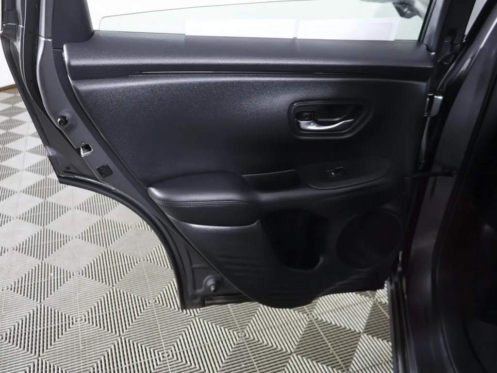 Certified Used 2025 Modern Steel Metallic Honda LX image 21
