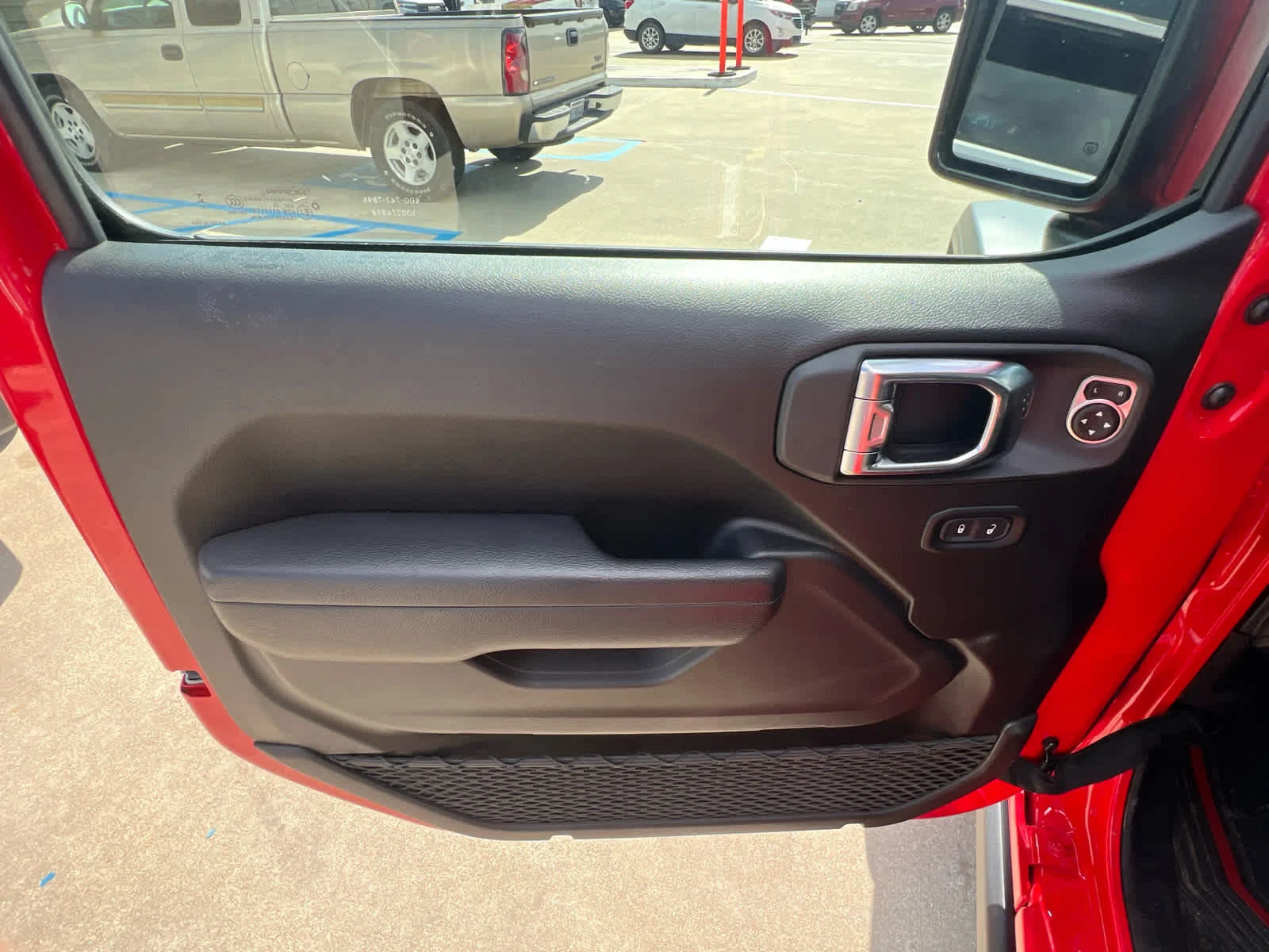 Used 2025 Firecracker Red C Jeep Sport S image 5
