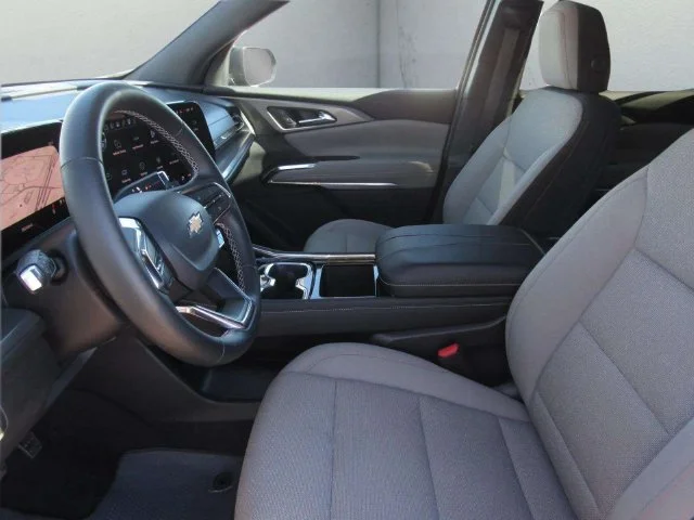 Used 2026 Black Metallic Chevrolet LT image 16