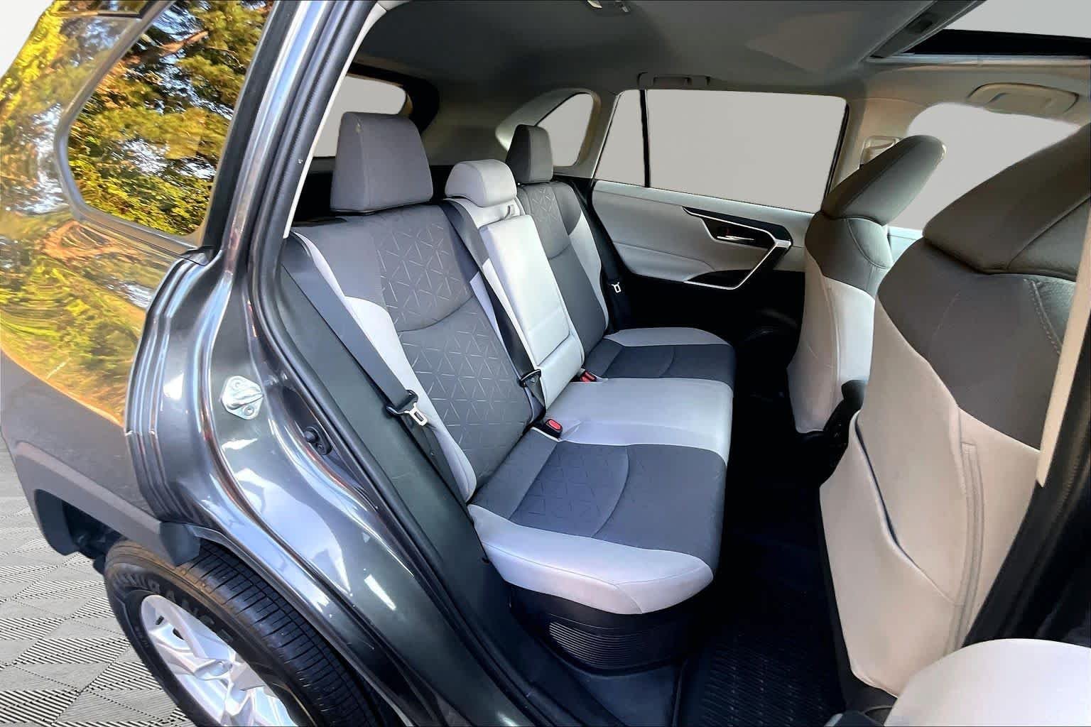 Used 2021 Magnetic Gray Metallic Toyota Hybrid XLE image 20