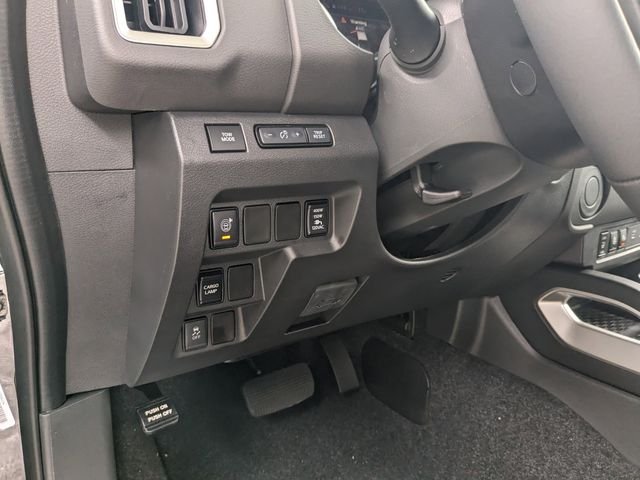 2025 Nissan Frontier SV - Photo 18