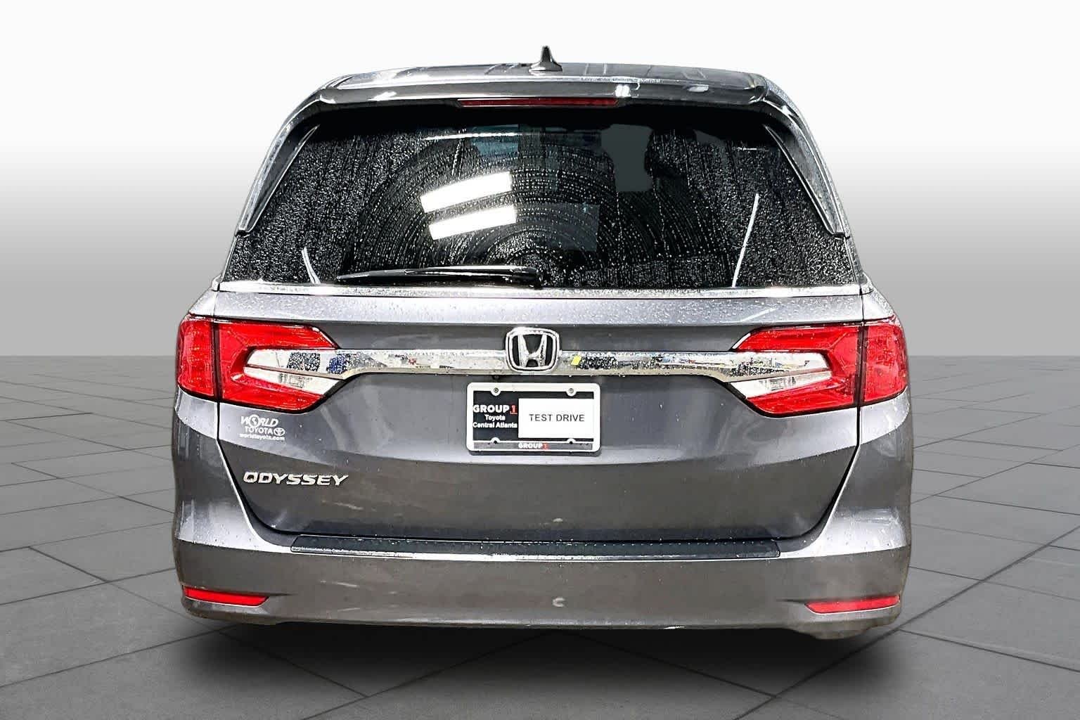 Used 2018 Modern Steel Metallic Honda EX-L image 5