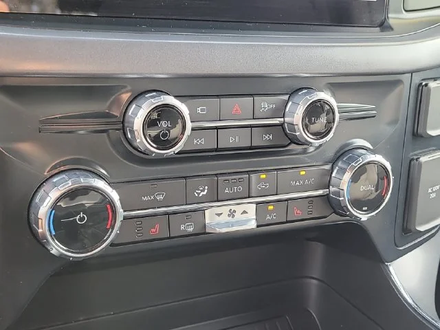 Used 2025 White Ford XLT image 25