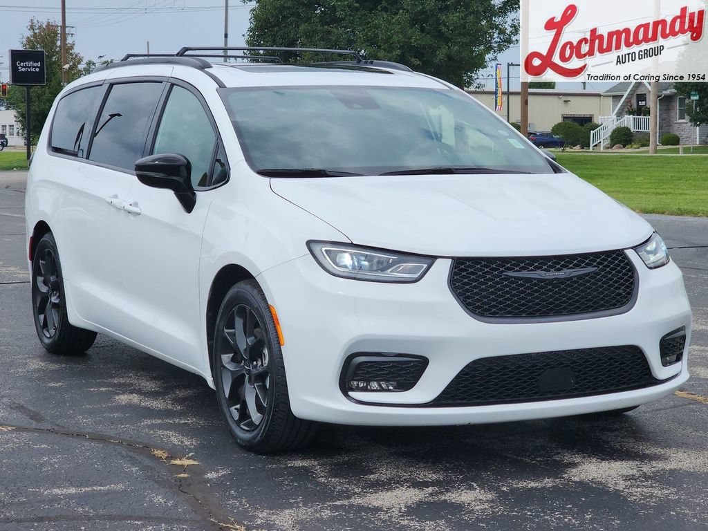 2025 Chrysler Pacifica