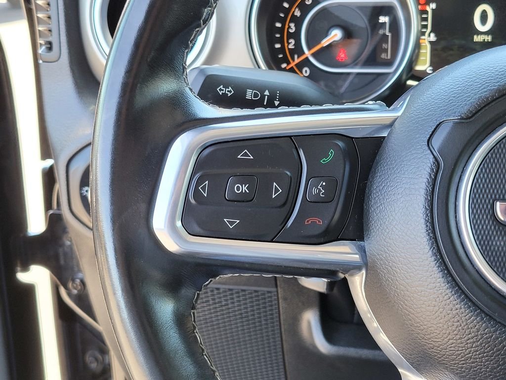 Used 2022 Black Jeep Unlimited Sahara image 25