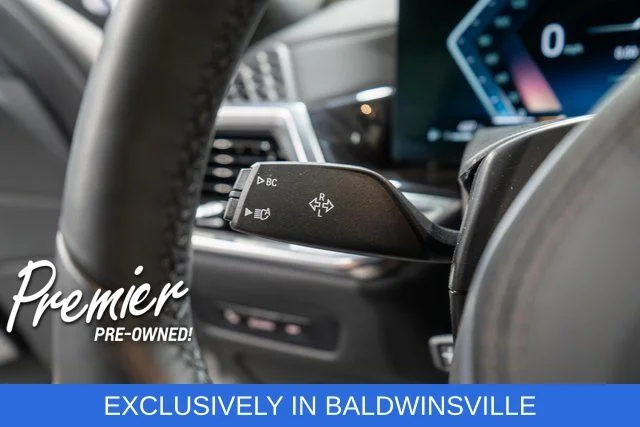 Used 2026 White BMW sDrive40i image 30