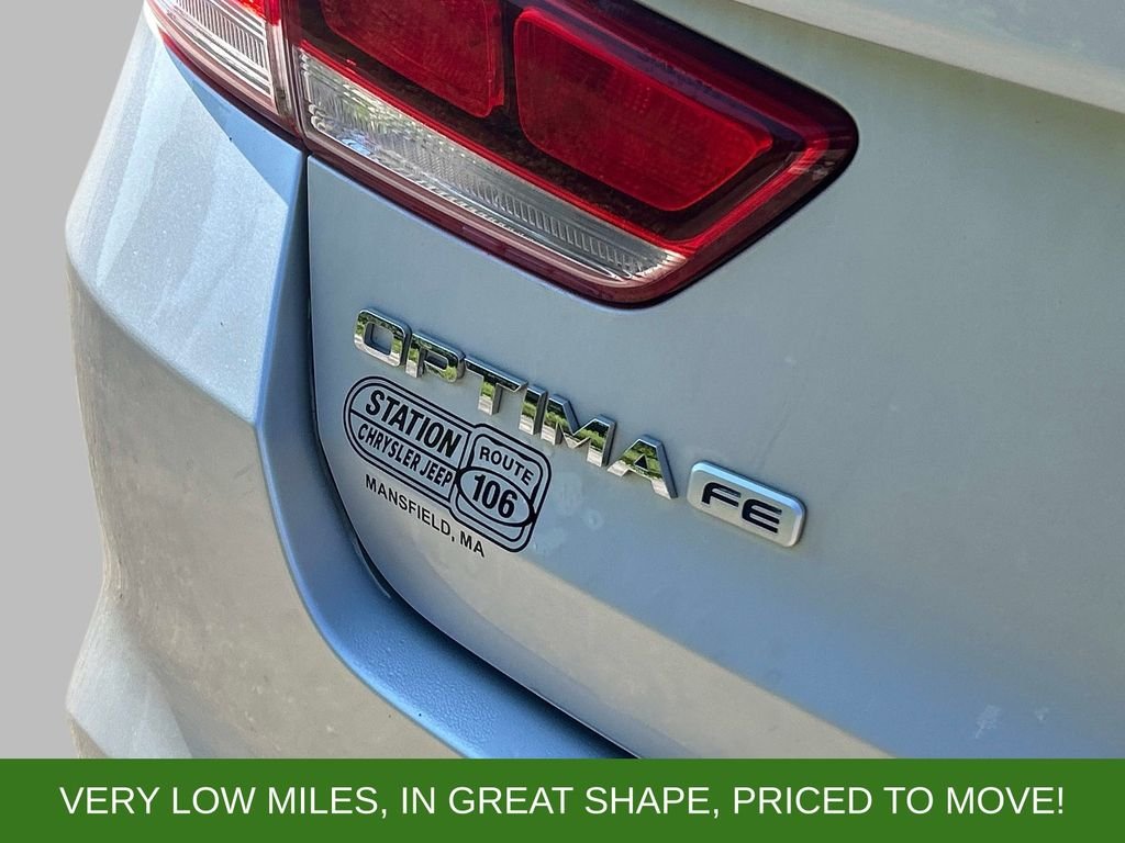 Used 2017 Silver Kia LX image 12