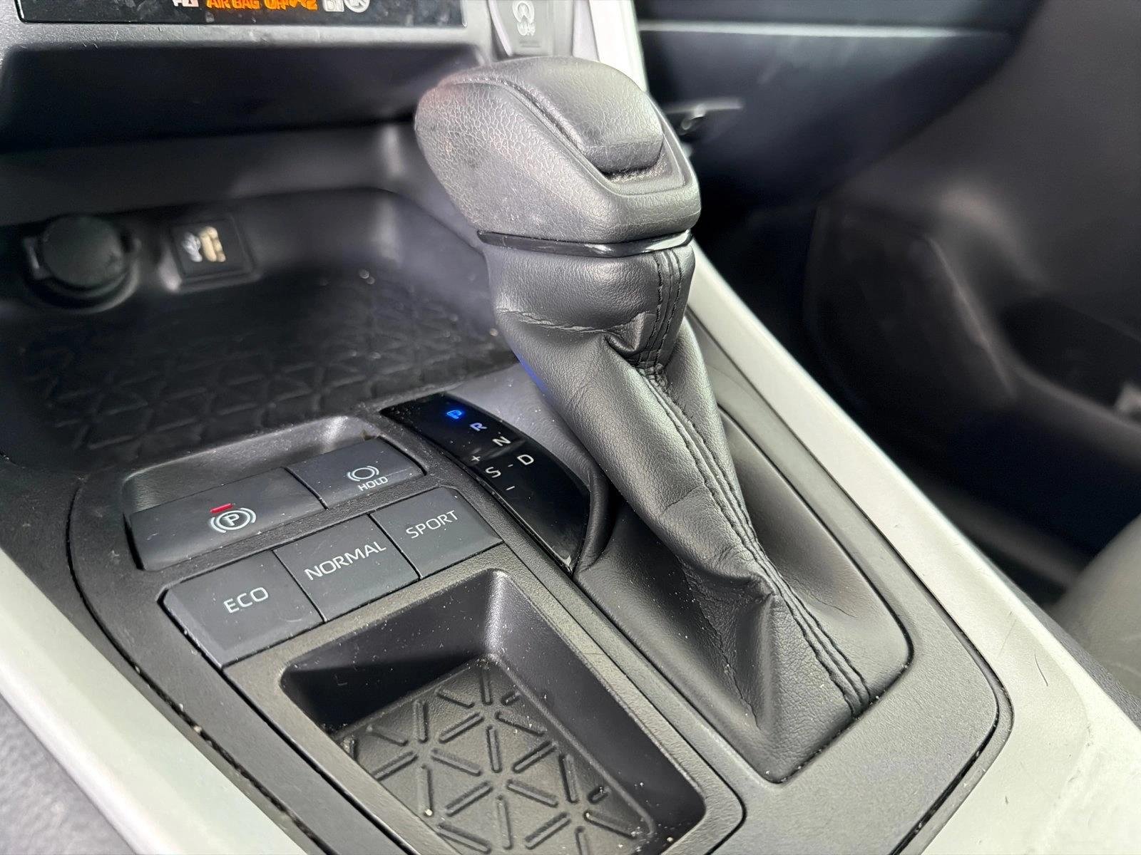 Used 2025 Magnetic Gray Metallic Toyota XLE image 30