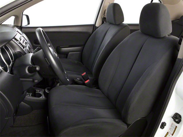 Used 2010 Brilliant Silver Metallic Nissan 1.6 image 11