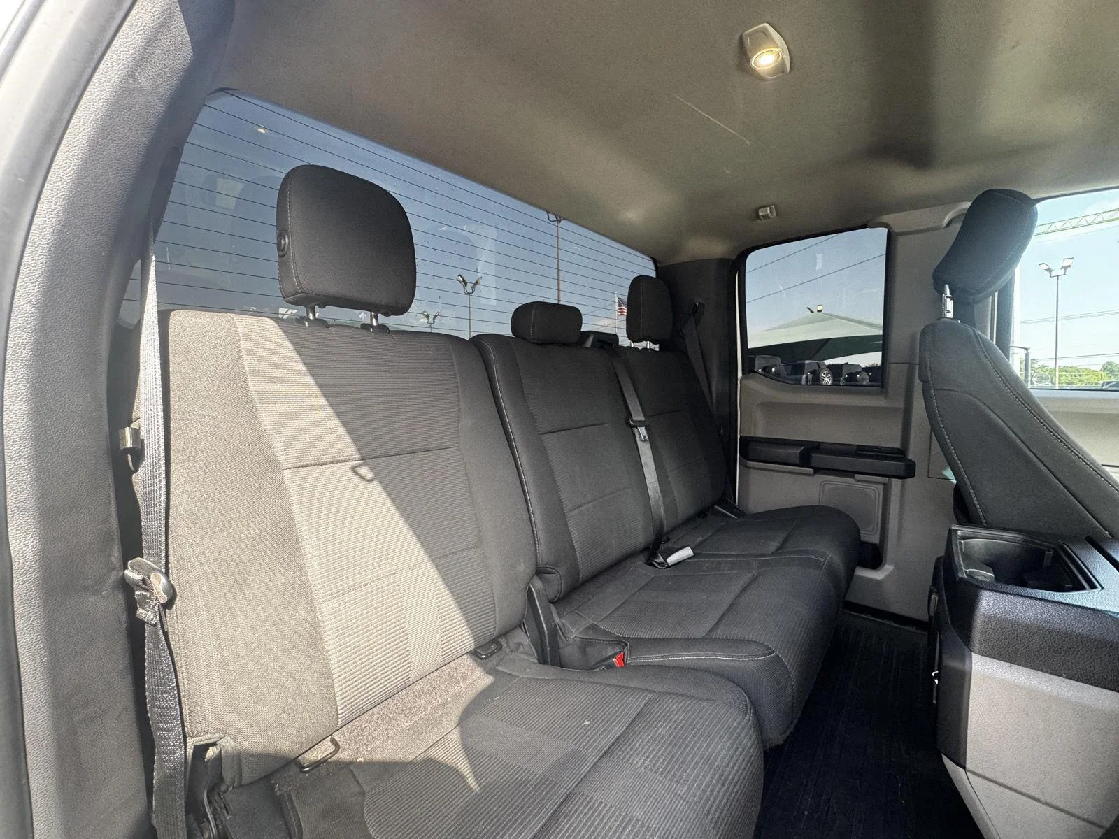 Used 2018 Oxford White Ford XL image 17