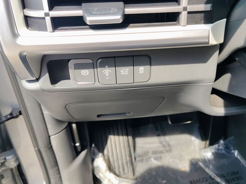 2025 Hyundai Santa Fe SEL - Photo 18