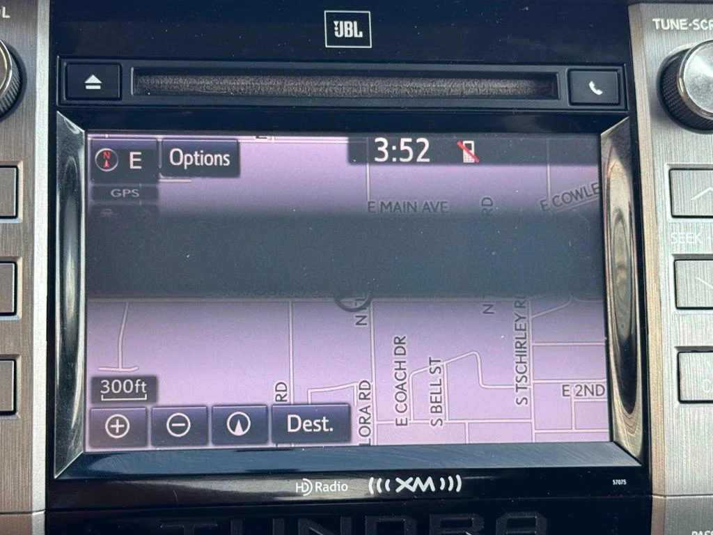 Used 2014 Black Toyota Platinum image 20