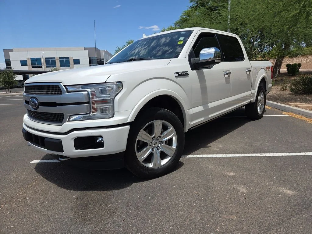Used 2018 White Ford Platinum image 4